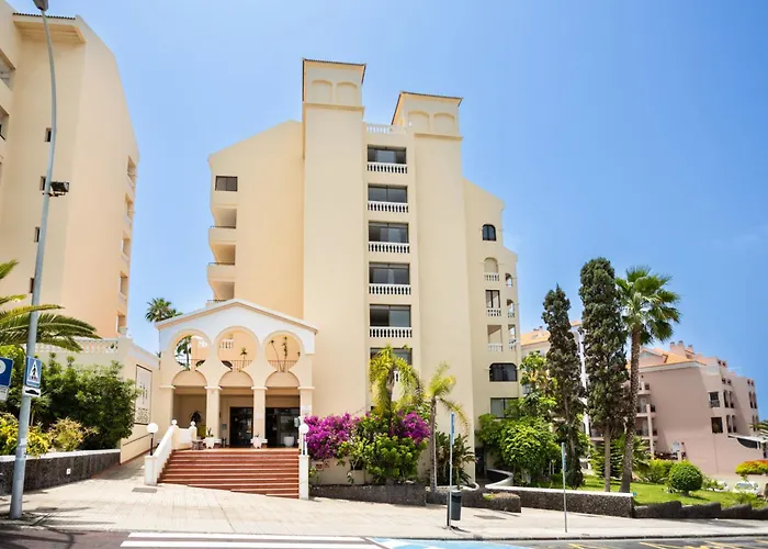 Wonderful 2 Bedroom Location Διαμέρισμα *
