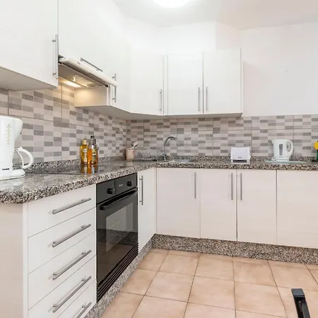 Daire Wonderful 2 Bedroom Location