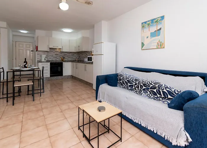 Wonderful 2 Bedroom Location *