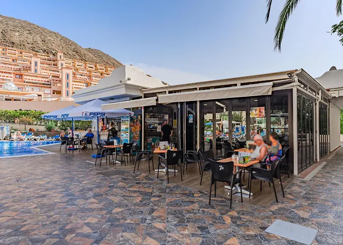 Wonderful 2 Bedroom Location